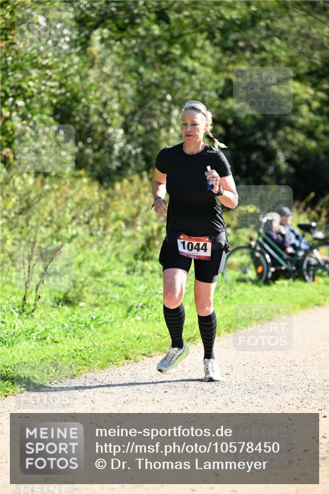 27.09.2026 - 35. Volkslauf durch das schöne Alstertal Dr. Thomas Lammeyer http://msf.ph/oto/10578450 27.09.2026 12:00:53 Laufen 1044 meine-sportfotos.de