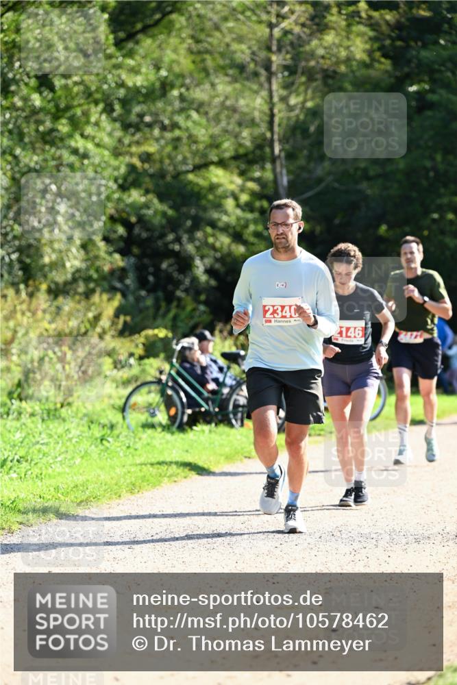 27.09.2026 - 35. Volkslauf durch das schöne Alstertal Dr. Thomas Lammeyer http://msf.ph/oto/10578462 27.09.2026 12:00:57 Laufen 2340, 2146, 6474 meine-sportfotos.de