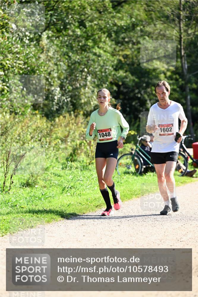 27.09.2026 - 35. Volkslauf durch das schöne Alstertal Dr. Thomas Lammeyer http://msf.ph/oto/10578493 27.09.2026 12:01:04 Laufen 1048, 1602 meine-sportfotos.de