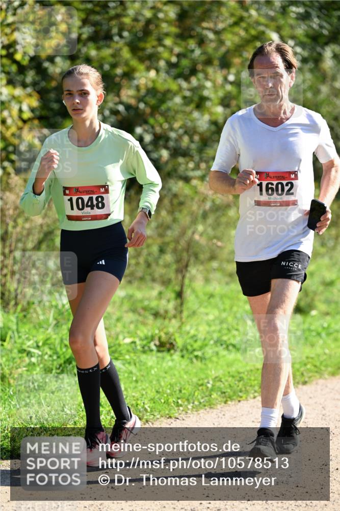 27.09.2026 - 35. Volkslauf durch das schöne Alstertal Dr. Thomas Lammeyer http://msf.ph/oto/10578513 27.09.2026 12:01:06 Laufen 1048, 1602 meine-sportfotos.de