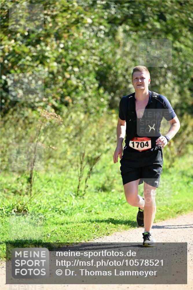 27.09.2026 - 35. Volkslauf durch das schöne Alstertal Dr. Thomas Lammeyer http://msf.ph/oto/10578521 27.09.2026 12:01:19 Laufen 1704 meine-sportfotos.de