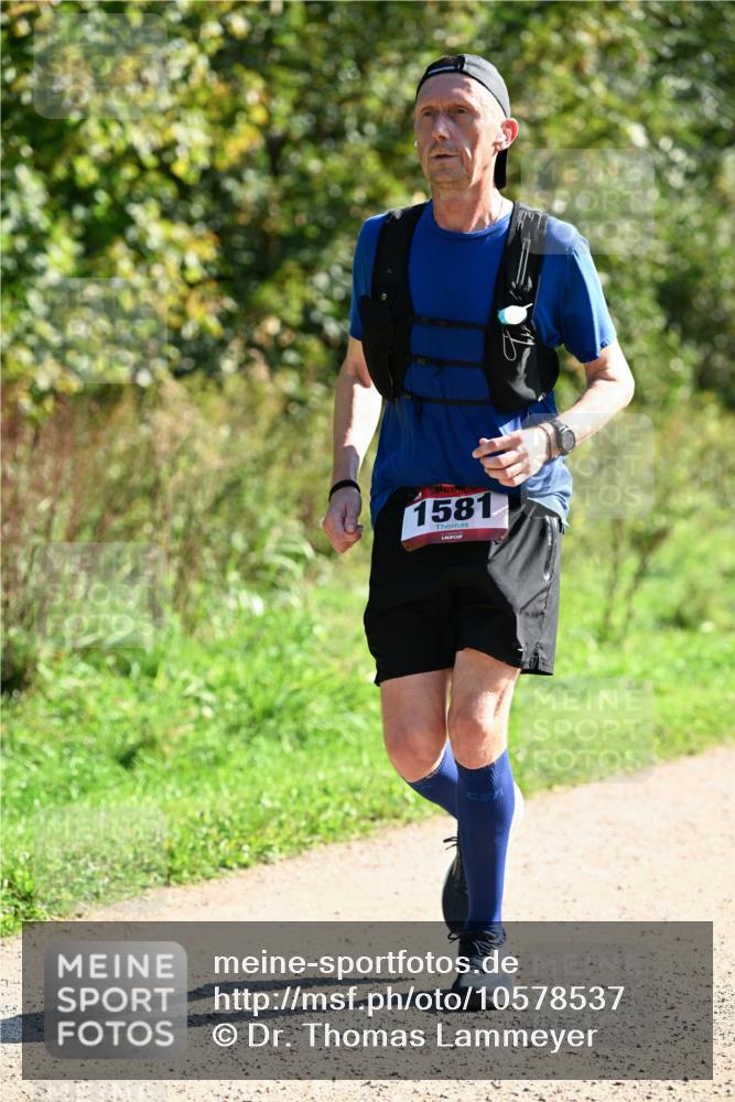 27.09.2026 - 35. Volkslauf durch das schöne Alstertal Dr. Thomas Lammeyer http://msf.ph/oto/10578537 27.09.2026 12:01:22 Laufen 1581 meine-sportfotos.de