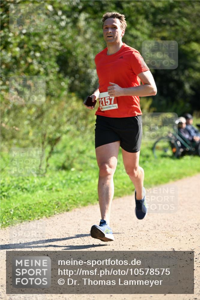 27.09.2026 - 35. Volkslauf durch das schöne Alstertal Dr. Thomas Lammeyer http://msf.ph/oto/10578575 27.09.2026 12:01:39 Laufen 2157 meine-sportfotos.de