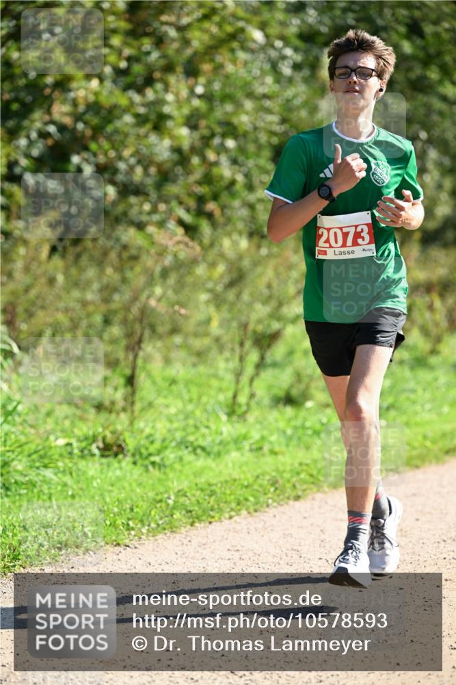 27.09.2026 - 35. Volkslauf durch das schöne Alstertal Dr. Thomas Lammeyer http://msf.ph/oto/10578593 27.09.2026 12:01:44 Laufen 1920, 2073, 1 meine-sportfotos.de