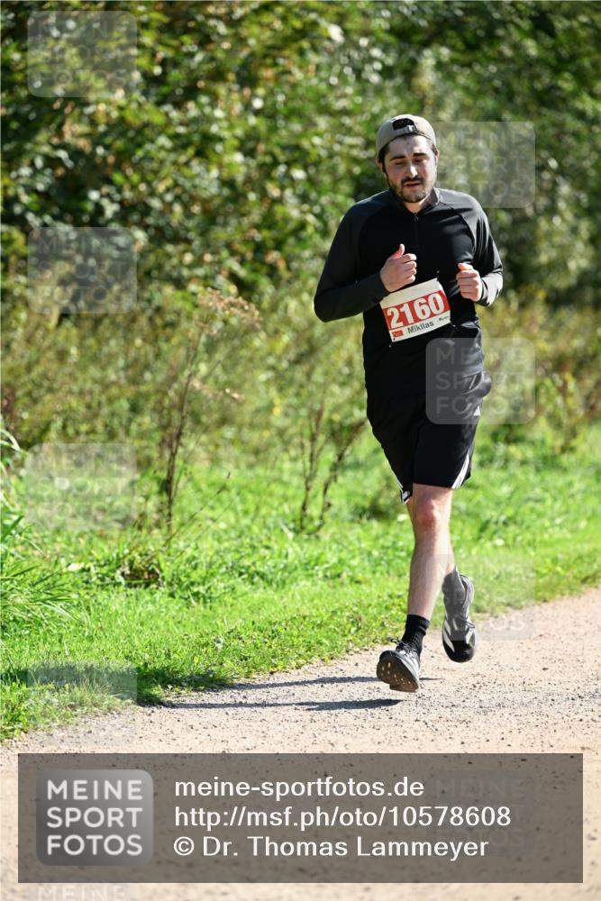 27.09.2026 - 35. Volkslauf durch das schöne Alstertal Dr. Thomas Lammeyer http://msf.ph/oto/10578608 27.09.2026 12:01:53 Laufen 2160 meine-sportfotos.de