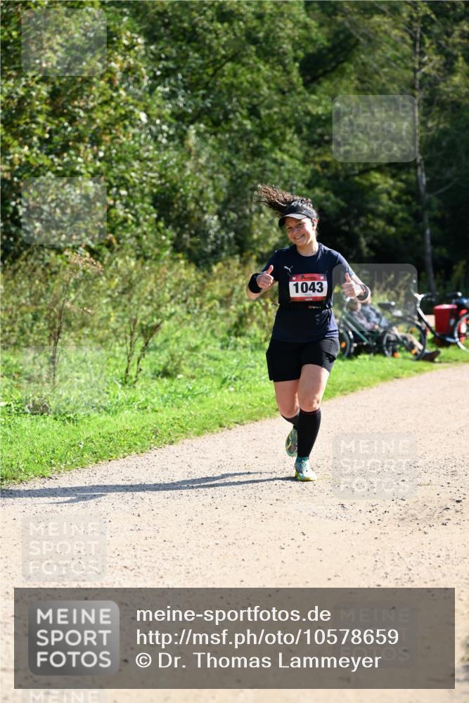 27.09.2026 - 35. Volkslauf durch das schöne Alstertal Dr. Thomas Lammeyer http://msf.ph/oto/10578659 27.09.2026 12:02:26 Laufen 1043, 5, 31 meine-sportfotos.de