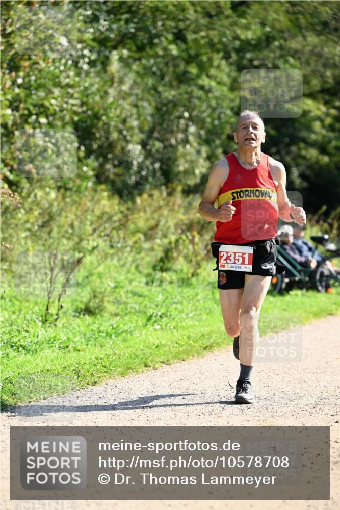 27.09.2026 - 35. Volkslauf durch das schöne Alstertal Dr. Thomas Lammeyer http://msf.ph/oto/10578708 27.09.2026 12:03:05 Laufen 2351 meine-sportfotos.de