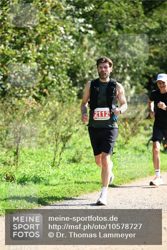 27.09.2026 - 35. Volkslauf durch das schöne Alstertal Dr. Thomas Lammeyer http://msf.ph/oto/10578727 27.09.2026 12:03:16 Laufen 2112 meine-sportfotos.de