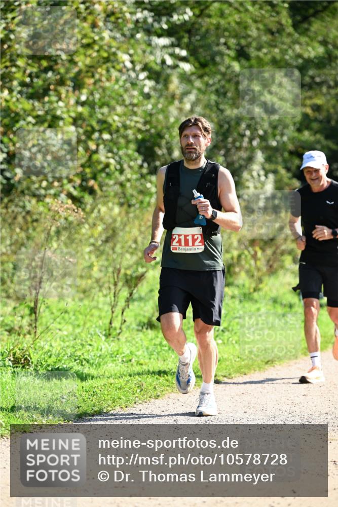 27.09.2026 - 35. Volkslauf durch das schöne Alstertal Dr. Thomas Lammeyer http://msf.ph/oto/10578728 27.09.2026 12:03:16 Laufen 2112 meine-sportfotos.de