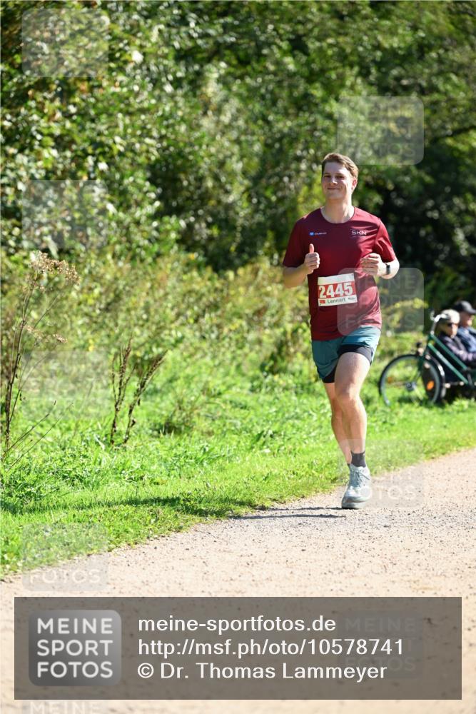 27.09.2026 - 35. Volkslauf durch das schöne Alstertal Dr. Thomas Lammeyer http://msf.ph/oto/10578741 27.09.2026 12:03:23 Laufen 2445 meine-sportfotos.de