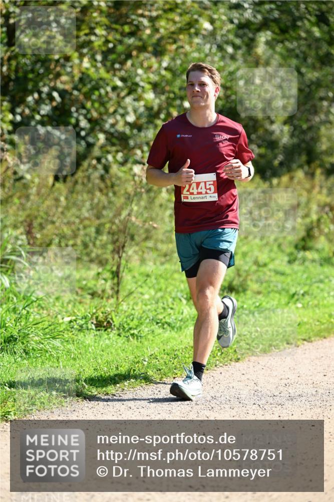27.09.2026 - 35. Volkslauf durch das schöne Alstertal Dr. Thomas Lammeyer http://msf.ph/oto/10578751 27.09.2026 12:03:24 Laufen 2445 meine-sportfotos.de