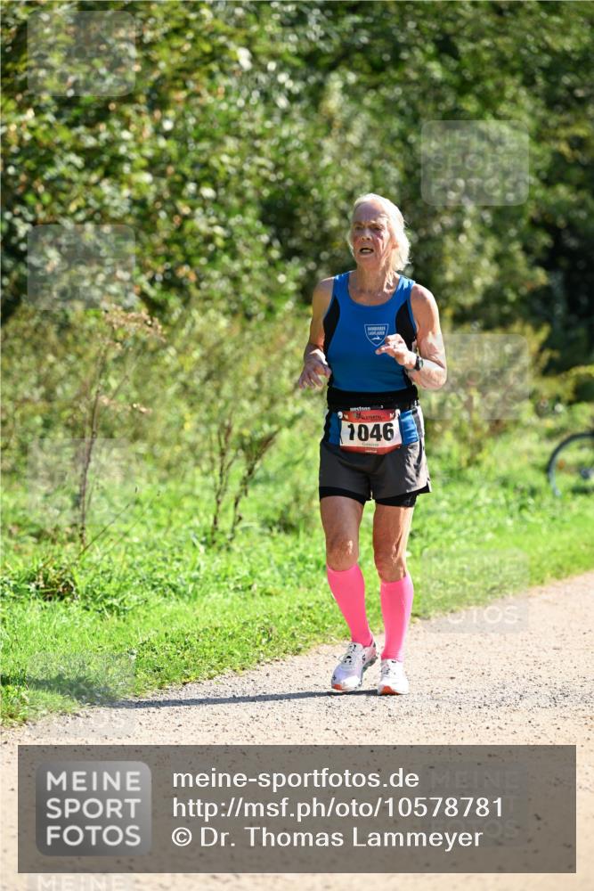 27.09.2026 - 35. Volkslauf durch das schöne Alstertal Dr. Thomas Lammeyer http://msf.ph/oto/10578781 27.09.2026 12:03:32 Laufen 1046 meine-sportfotos.de