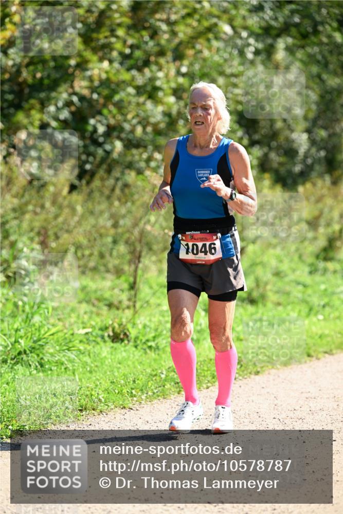 27.09.2026 - 35. Volkslauf durch das schöne Alstertal Dr. Thomas Lammeyer http://msf.ph/oto/10578787 27.09.2026 12:03:32 Laufen 1046 meine-sportfotos.de