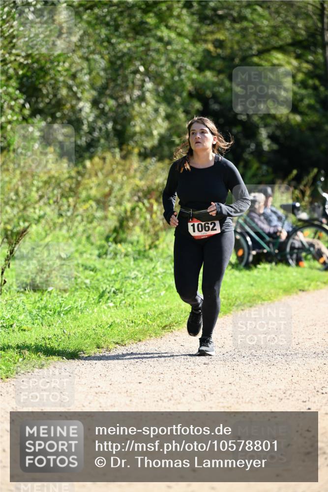 27.09.2026 - 35. Volkslauf durch das schöne Alstertal Dr. Thomas Lammeyer http://msf.ph/oto/10578801 27.09.2026 12:03:44 Laufen 1062 meine-sportfotos.de