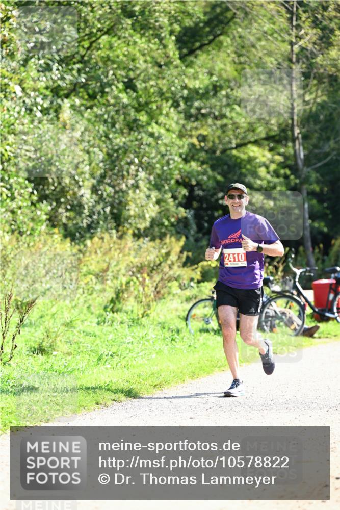 27.09.2026 - 35. Volkslauf durch das schöne Alstertal Dr. Thomas Lammeyer http://msf.ph/oto/10578822 27.09.2026 12:03:53 Laufen 2410 meine-sportfotos.de