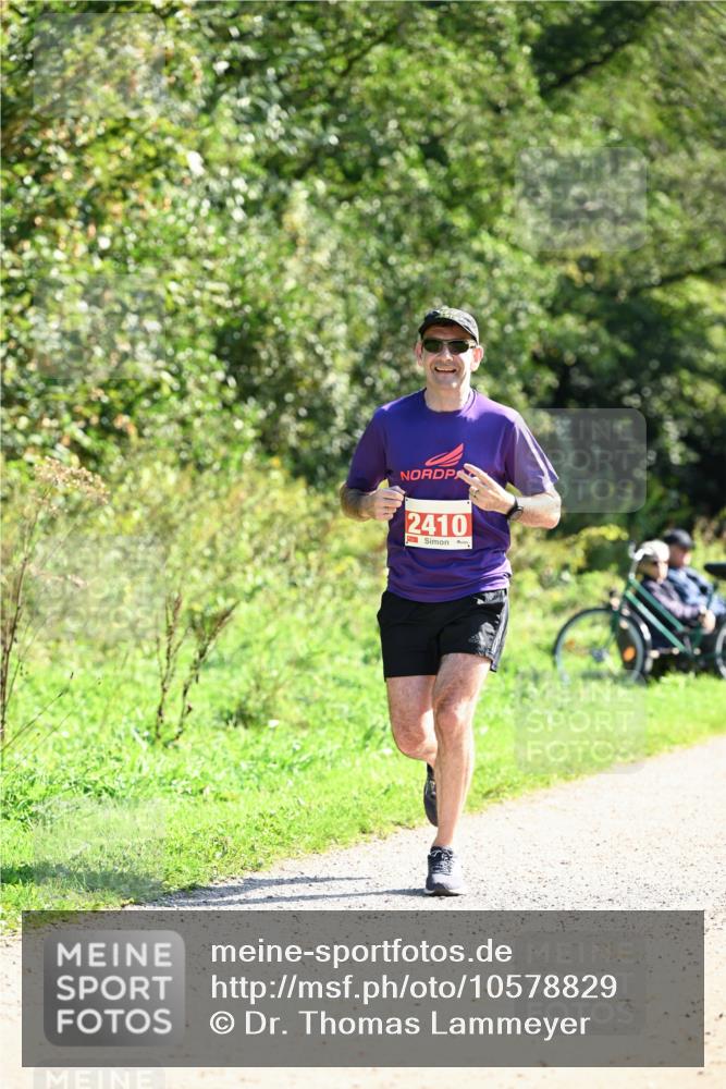 27.09.2026 - 35. Volkslauf durch das schöne Alstertal Dr. Thomas Lammeyer http://msf.ph/oto/10578829 27.09.2026 12:03:54 Laufen 2410 meine-sportfotos.de