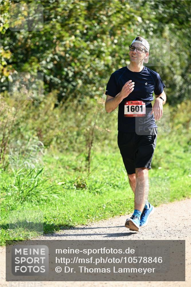 27.09.2026 - 35. Volkslauf durch das schöne Alstertal Dr. Thomas Lammeyer http://msf.ph/oto/10578846 27.09.2026 12:04:03 Laufen 1601 meine-sportfotos.de