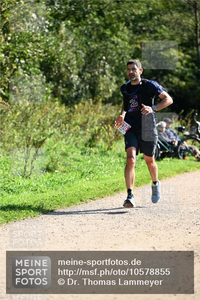 27.09.2026 - 35. Volkslauf durch das schöne Alstertal Dr. Thomas Lammeyer http://msf.ph/oto/10578855 27.09.2026 12:04:09 Laufen 26, 336 meine-sportfotos.de