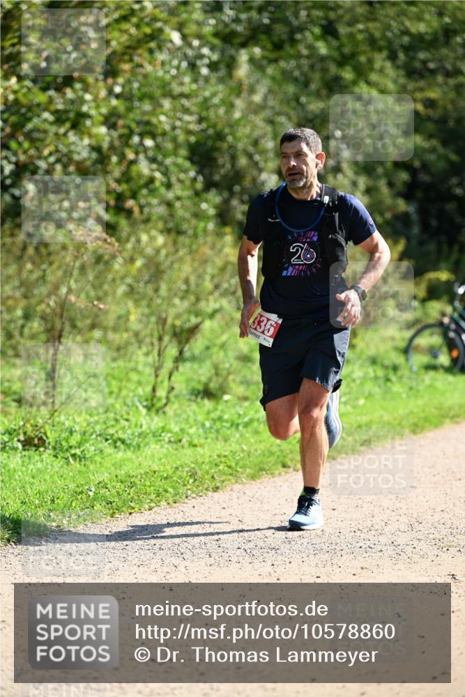 27.09.2026 - 35. Volkslauf durch das schöne Alstertal Dr. Thomas Lammeyer http://msf.ph/oto/10578860 27.09.2026 12:04:10 Laufen 26, 336 meine-sportfotos.de