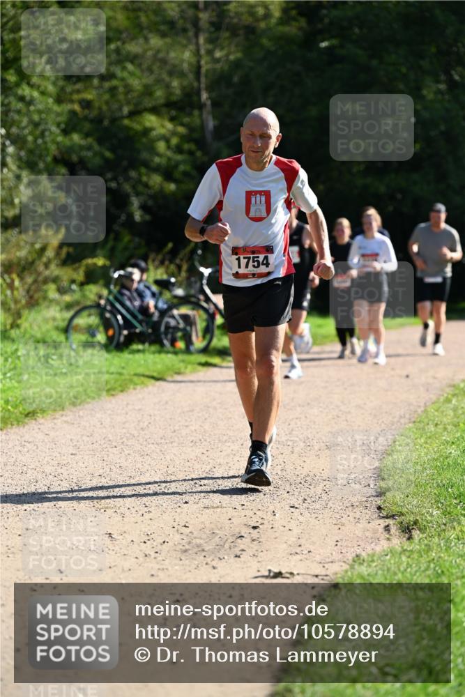 27.09.2026 - 35. Volkslauf durch das schöne Alstertal Dr. Thomas Lammeyer http://msf.ph/oto/10578894 27.09.2026 12:04:39 Laufen 1754 meine-sportfotos.de