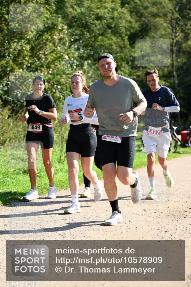 27.09.2026 - 35. Volkslauf durch das schöne Alstertal Dr. Thomas Lammeyer http://msf.ph/oto/10578909 27.09.2026 12:04:45 Laufen 1049, 2317 meine-sportfotos.de