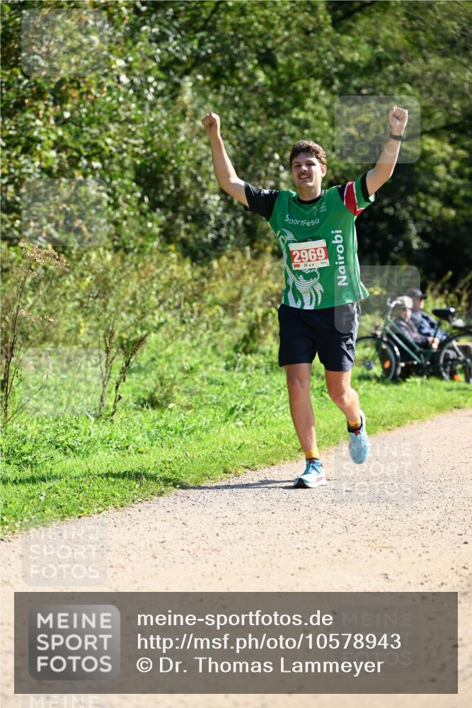 27.09.2026 - 35. Volkslauf durch das schöne Alstertal Dr. Thomas Lammeyer http://msf.ph/oto/10578943 27.09.2026 12:05:06 Laufen 2969 meine-sportfotos.de
