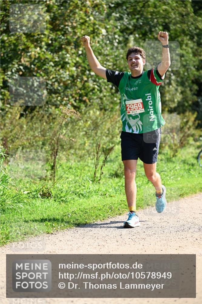 27.09.2026 - 35. Volkslauf durch das schöne Alstertal Dr. Thomas Lammeyer http://msf.ph/oto/10578949 27.09.2026 12:05:07 Laufen 2969 meine-sportfotos.de