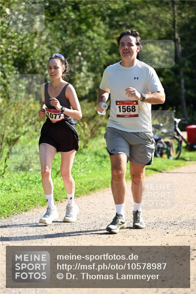 27.09.2026 - 35. Volkslauf durch das schöne Alstertal Dr. Thomas Lammeyer http://msf.ph/oto/10578987 27.09.2026 12:05:25 Laufen 1077, 1568 meine-sportfotos.de