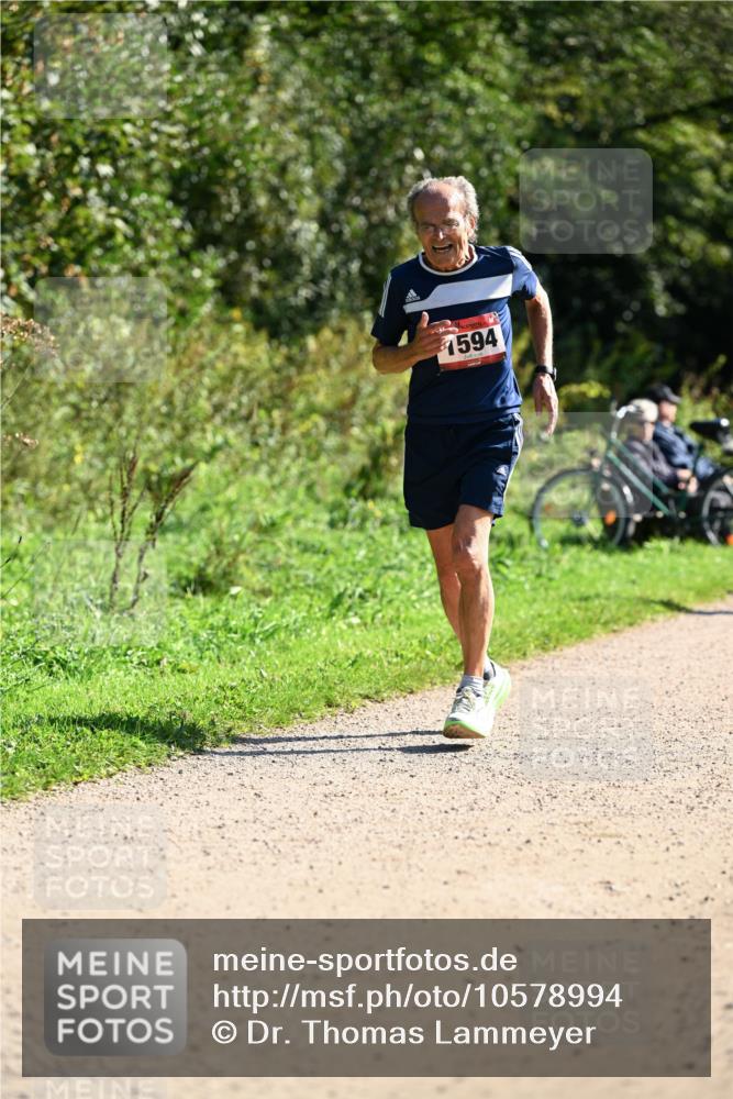 27.09.2026 - 35. Volkslauf durch das schöne Alstertal Dr. Thomas Lammeyer http://msf.ph/oto/10578994 27.09.2026 12:05:29 Laufen 1594 meine-sportfotos.de