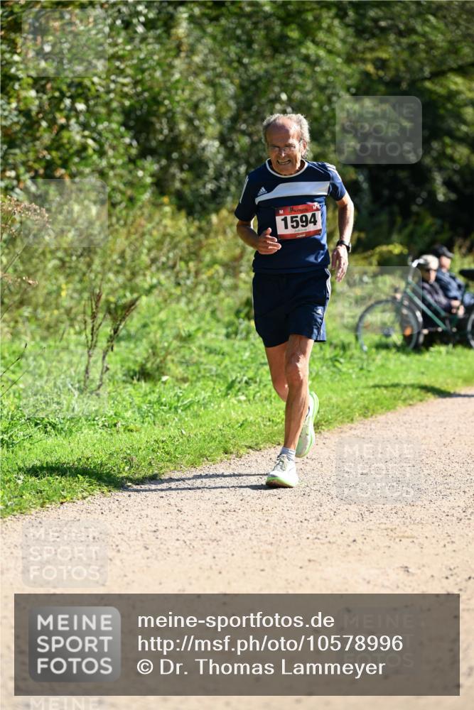 27.09.2026 - 35. Volkslauf durch das schöne Alstertal Dr. Thomas Lammeyer http://msf.ph/oto/10578996 27.09.2026 12:05:29 Laufen 1594 meine-sportfotos.de