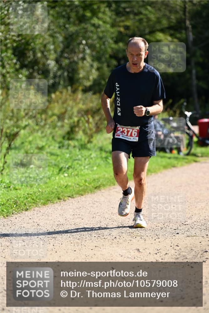 27.09.2026 - 35. Volkslauf durch das schöne Alstertal Dr. Thomas Lammeyer http://msf.ph/oto/10579008 27.09.2026 12:05:32 Laufen 2376 meine-sportfotos.de