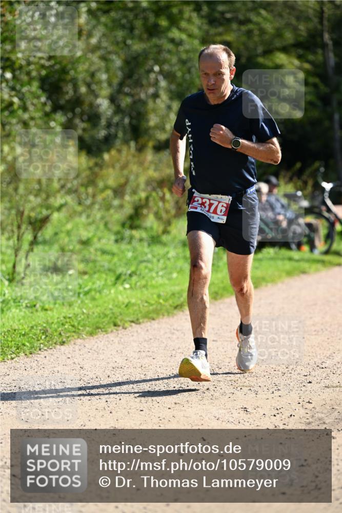 27.09.2026 - 35. Volkslauf durch das schöne Alstertal Dr. Thomas Lammeyer http://msf.ph/oto/10579009 27.09.2026 12:05:32 Laufen 2376 meine-sportfotos.de