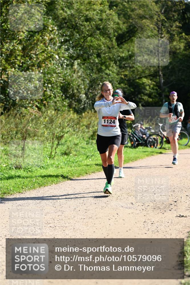27.09.2026 - 35. Volkslauf durch das schöne Alstertal Dr. Thomas Lammeyer http://msf.ph/oto/10579096 27.09.2026 12:05:58 Laufen 1124 meine-sportfotos.de