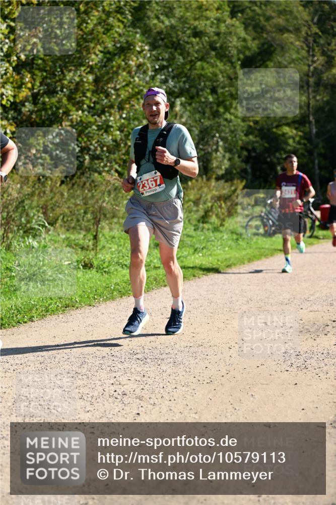 27.09.2026 - 35. Volkslauf durch das schöne Alstertal Dr. Thomas Lammeyer http://msf.ph/oto/10579113 27.09.2026 12:06:01 Laufen 2367 meine-sportfotos.de