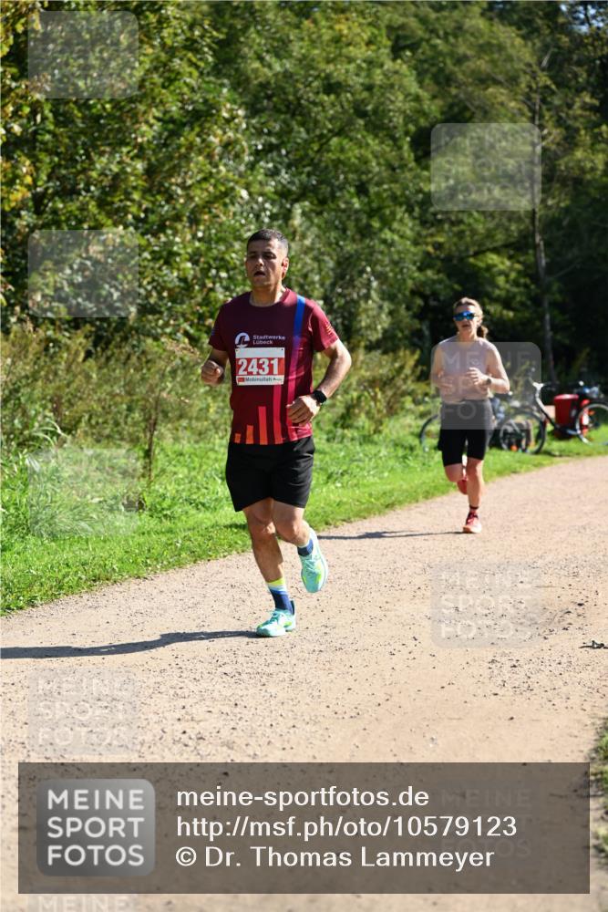 27.09.2026 - 35. Volkslauf durch das schöne Alstertal Dr. Thomas Lammeyer http://msf.ph/oto/10579123 27.09.2026 12:06:03 Laufen 2431 meine-sportfotos.de