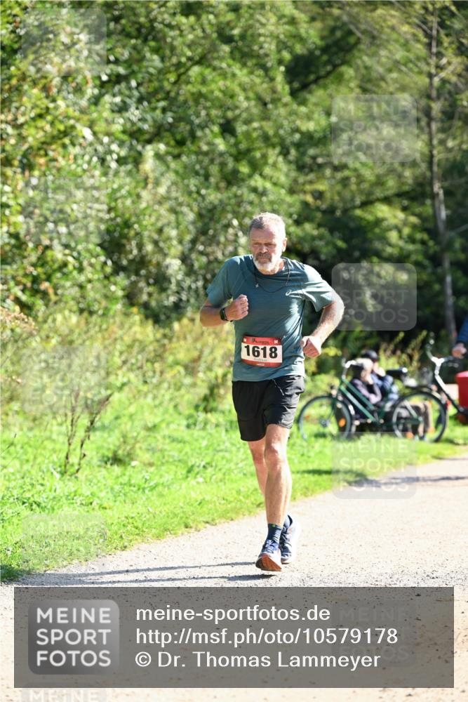 27.09.2026 - 35. Volkslauf durch das schöne Alstertal Dr. Thomas Lammeyer http://msf.ph/oto/10579178 27.09.2026 12:06:35 Laufen 1618 meine-sportfotos.de