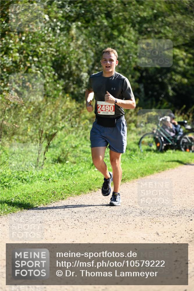 27.09.2026 - 35. Volkslauf durch das schöne Alstertal Dr. Thomas Lammeyer http://msf.ph/oto/10579222 27.09.2026 12:06:46 Laufen 2490 meine-sportfotos.de