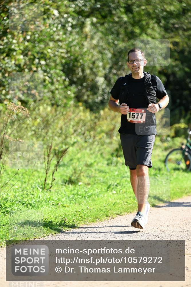 27.09.2026 - 35. Volkslauf durch das schöne Alstertal Dr. Thomas Lammeyer http://msf.ph/oto/10579272 27.09.2026 12:07:15 Laufen 1577 meine-sportfotos.de