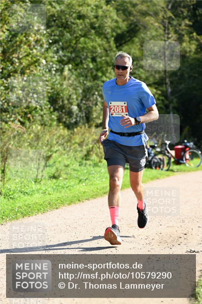 27.09.2026 - 35. Volkslauf durch das schöne Alstertal Dr. Thomas Lammeyer http://msf.ph/oto/10579290 27.09.2026 12:07:21 Laufen 2081 meine-sportfotos.de