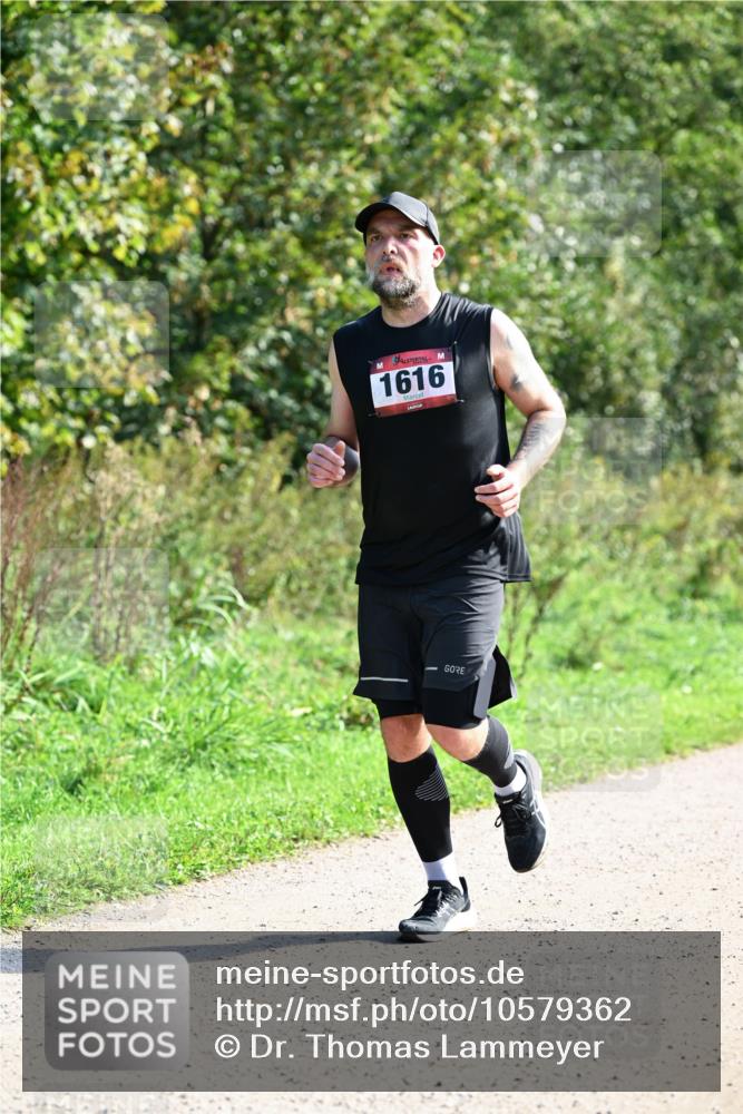 27.09.2026 - 35. Volkslauf durch das schöne Alstertal Dr. Thomas Lammeyer http://msf.ph/oto/10579362 27.09.2026 12:08:26 Laufen 1616 meine-sportfotos.de