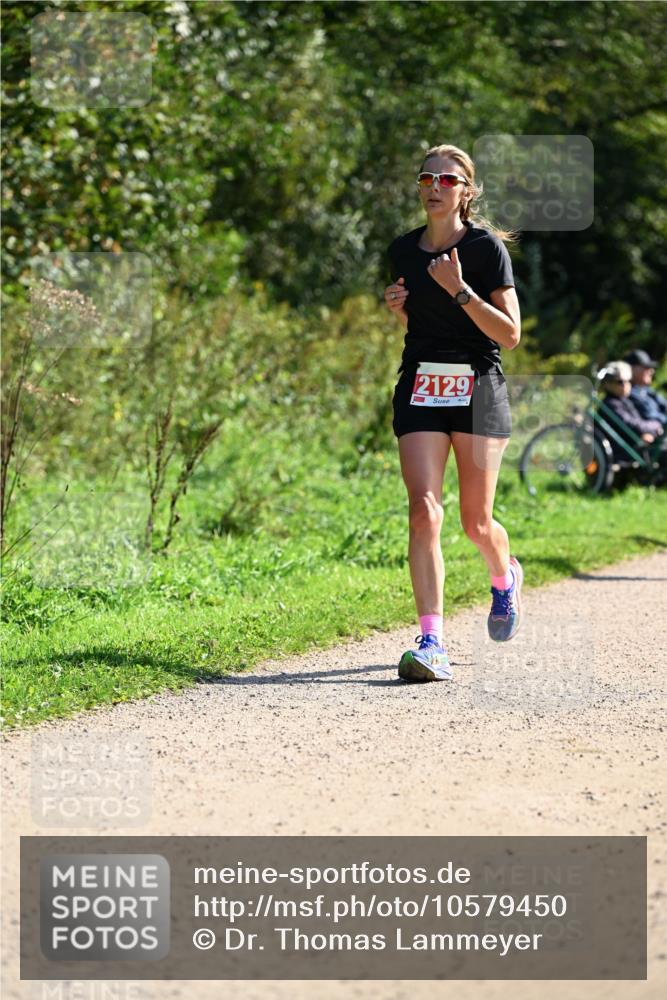 27.09.2026 - 35. Volkslauf durch das schöne Alstertal Dr. Thomas Lammeyer http://msf.ph/oto/10579450 27.09.2026 12:08:59 Laufen 2129 meine-sportfotos.de