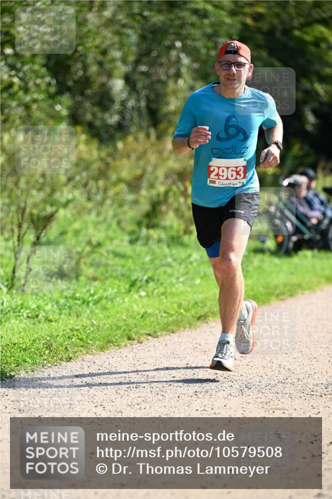27.09.2026 - 35. Volkslauf durch das schöne Alstertal Dr. Thomas Lammeyer http://msf.ph/oto/10579508 27.09.2026 12:09:24 Laufen 2963 meine-sportfotos.de