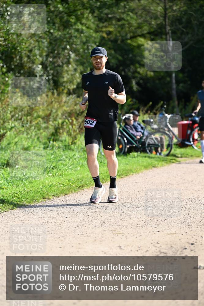 27.09.2026 - 35. Volkslauf durch das schöne Alstertal Dr. Thomas Lammeyer http://msf.ph/oto/10579576 27.09.2026 12:09:51 Laufen 502 meine-sportfotos.de