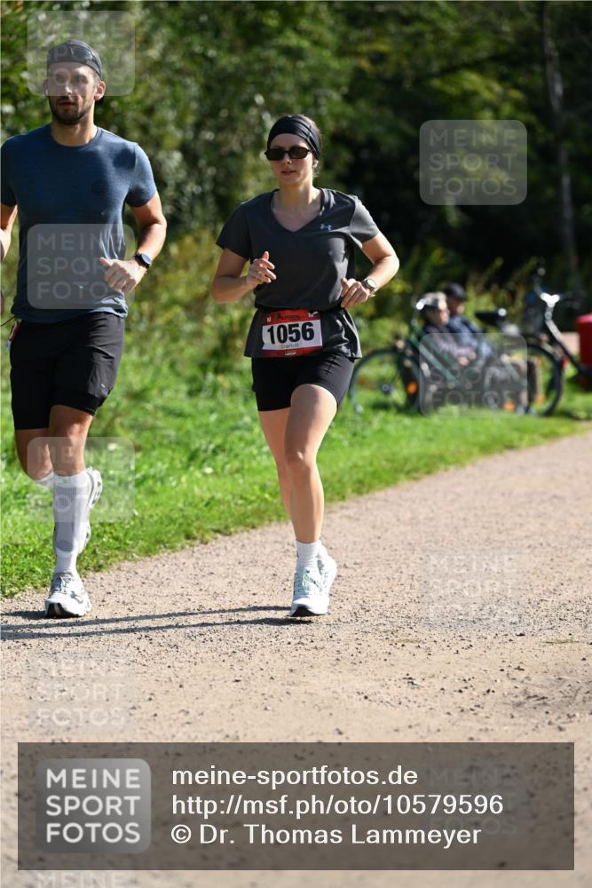 27.09.2026 - 35. Volkslauf durch das schöne Alstertal Dr. Thomas Lammeyer http://msf.ph/oto/10579596 27.09.2026 12:09:56 Laufen 1056 meine-sportfotos.de