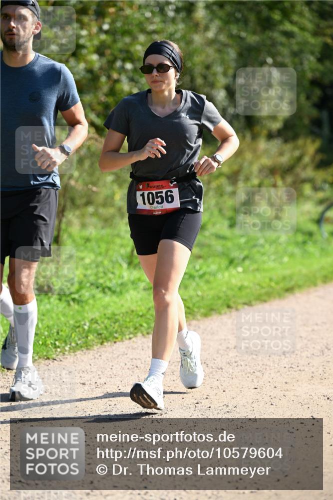 27.09.2026 - 35. Volkslauf durch das schöne Alstertal Dr. Thomas Lammeyer http://msf.ph/oto/10579604 27.09.2026 12:09:57 Laufen 1056 meine-sportfotos.de