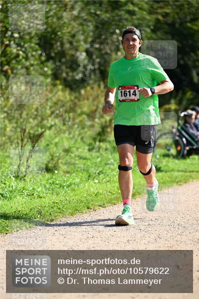 27.09.2026 - 35. Volkslauf durch das schöne Alstertal Dr. Thomas Lammeyer http://msf.ph/oto/10579622 27.09.2026 12:10:06 Laufen 1614 meine-sportfotos.de