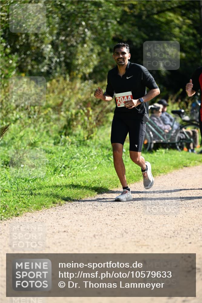 27.09.2026 - 35. Volkslauf durch das schöne Alstertal Dr. Thomas Lammeyer http://msf.ph/oto/10579633 27.09.2026 12:10:08 Laufen 2044 meine-sportfotos.de