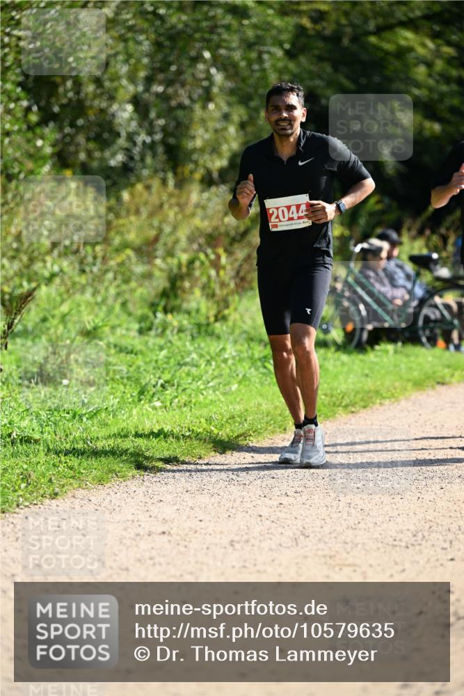 27.09.2026 - 35. Volkslauf durch das schöne Alstertal Dr. Thomas Lammeyer http://msf.ph/oto/10579635 27.09.2026 12:10:08 Laufen 2044 meine-sportfotos.de