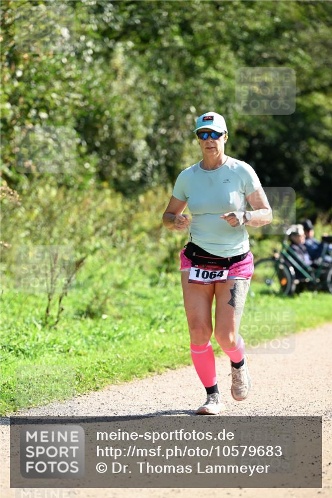 27.09.2026 - 35. Volkslauf durch das schöne Alstertal Dr. Thomas Lammeyer http://msf.ph/oto/10579683 27.09.2026 12:10:52 Laufen 1064 meine-sportfotos.de