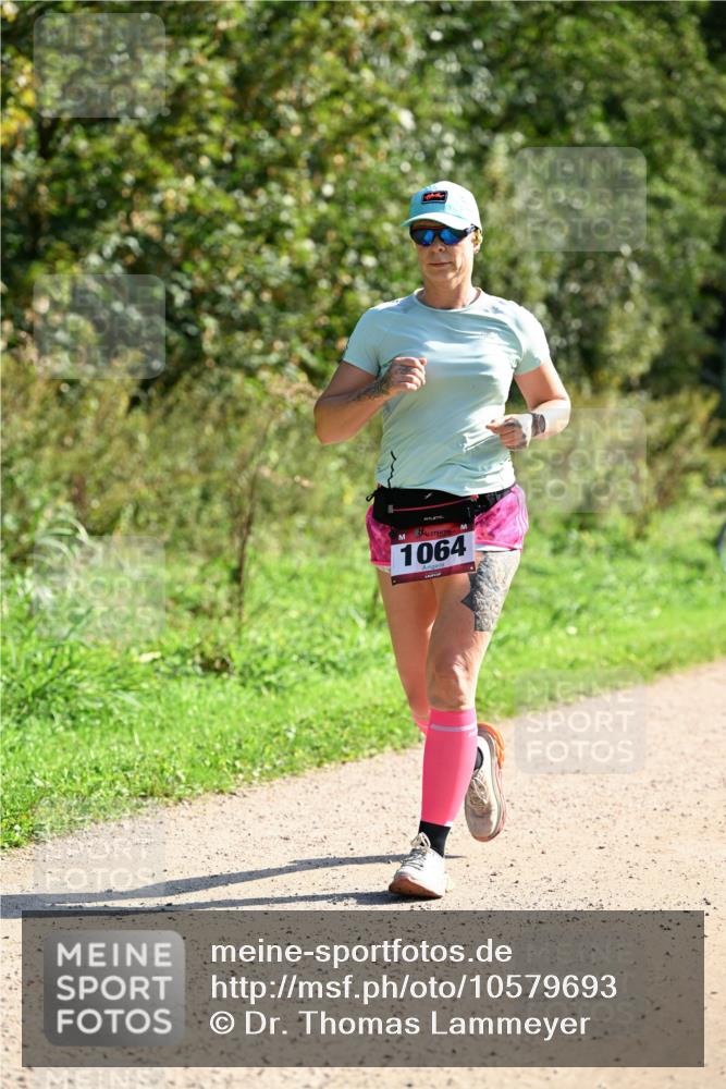 27.09.2026 - 35. Volkslauf durch das schöne Alstertal Dr. Thomas Lammeyer http://msf.ph/oto/10579693 27.09.2026 12:10:53 Laufen 1064 meine-sportfotos.de